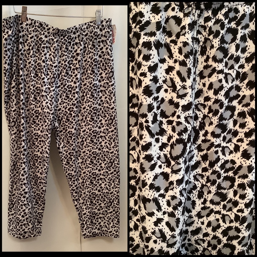 Leggings Capris Cropped Women’s 3X-5X Elastic Waistband Black Leopard Pattern